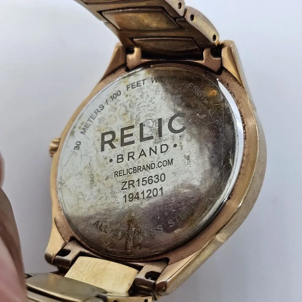Relic Women's Watch 38MM‎ Gold Tone Dial Bracelet Crystal Bezel 6.5
